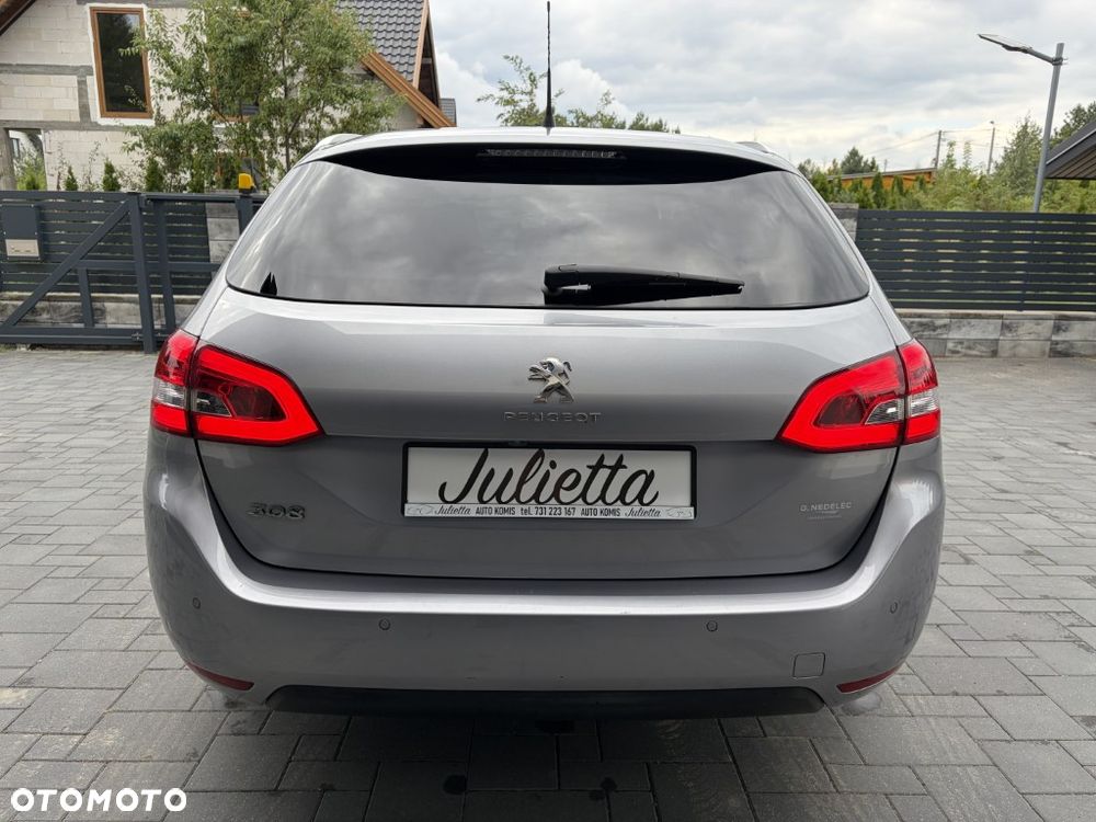 Peugeot 308 - 6