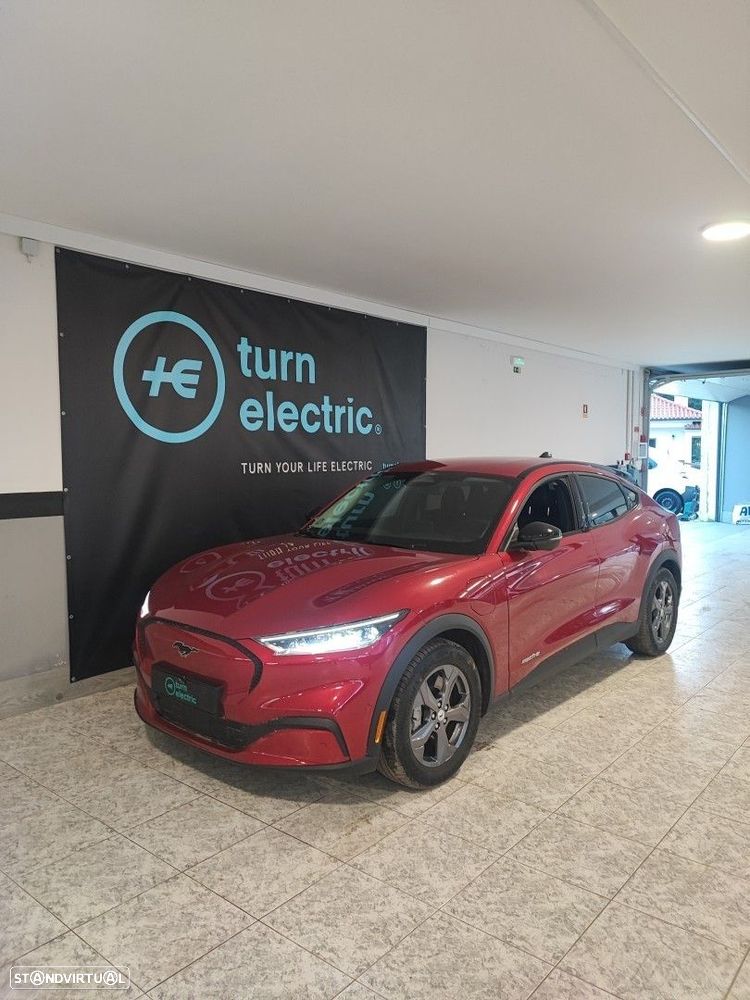 Ford Mustang Mach-E 75.7 kWh Base - 2