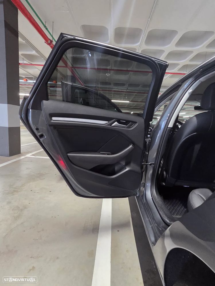 Audi A3 Sportback 1.6 TDI (clean diesel) S line Sport Pack - 6