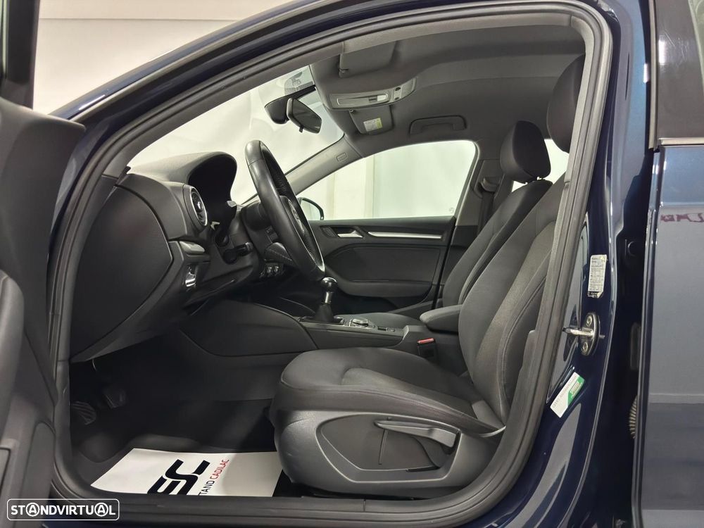 Audi A3 Sportback 30 TDI Sport - 7