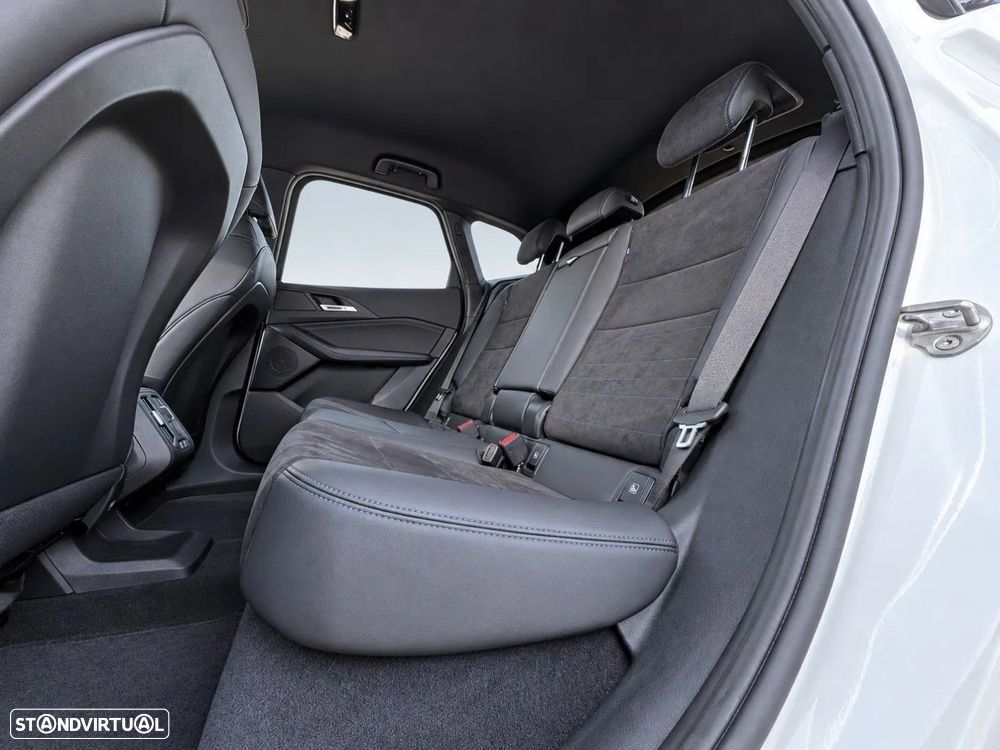BMW 225xe Active Tourer e xDrive Pack Desportivo M - 14