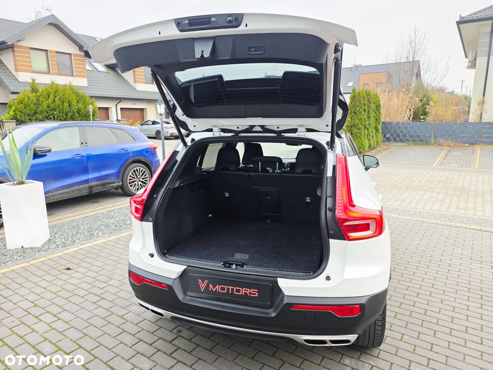 Volvo XC 40 T3 Geartronic RDesign - 9