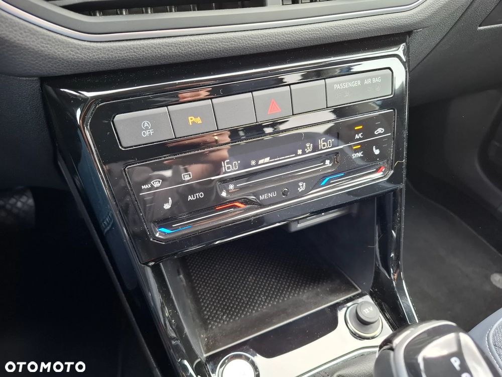 Volkswagen T-Cross 1.5 TSI ACT Style DSG - 18
