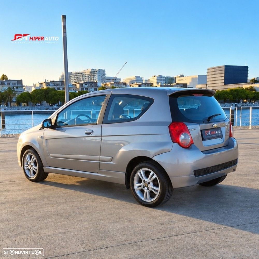 Chevrolet Aveo 1.2 LS - 4