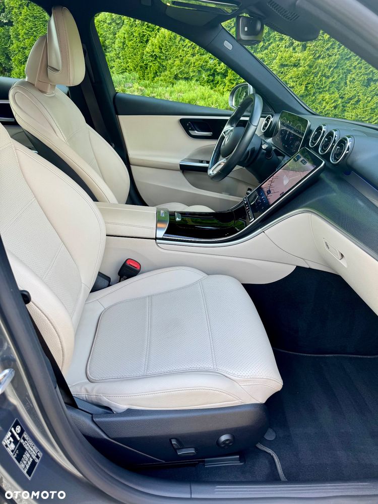 Mercedes-Benz Klasa C 220 d mHEV Avantgarde - 23