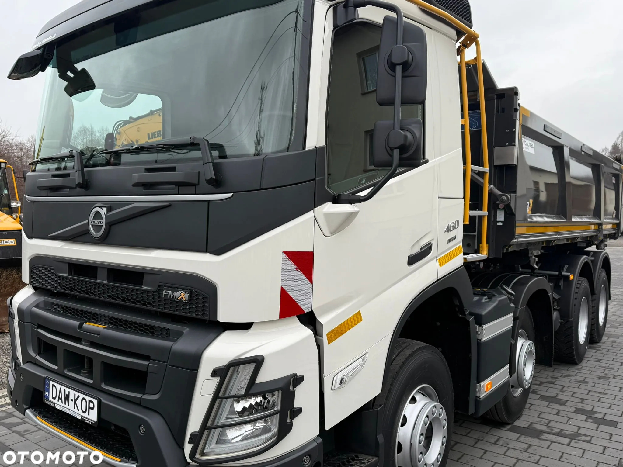 Volvo FMX / 460KM / HYDROBURTA / 71.000km / 8x4 / - 7