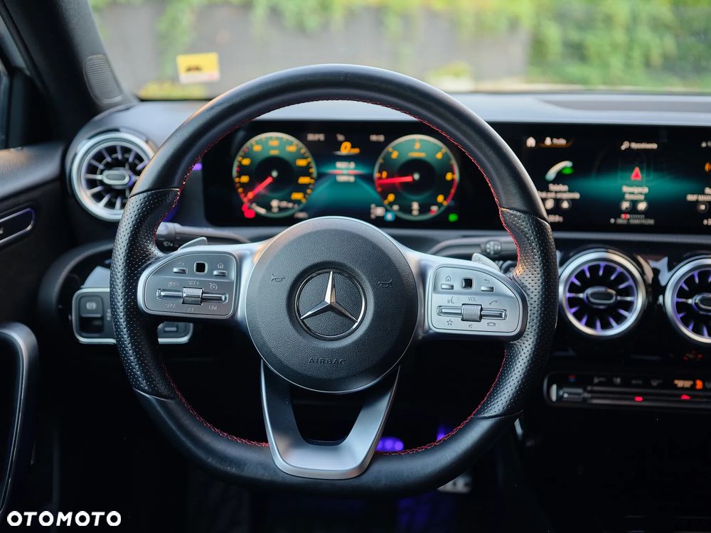 Mercedes-Benz Klasa A 220 d Progressive 8G-DCT - 18