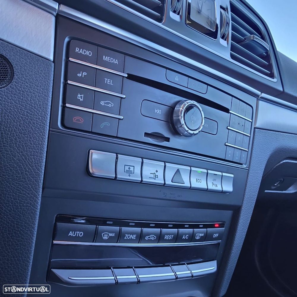 Mercedes-Benz E 220 CDi BlueEfficiency Auto - 29