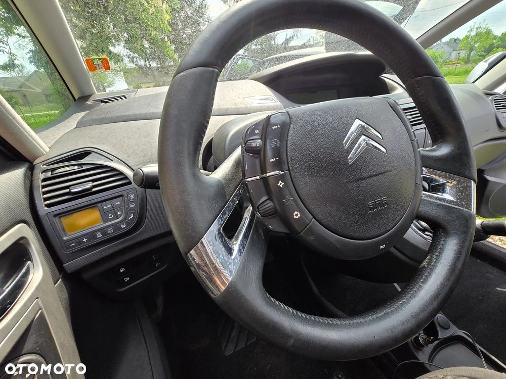 Citroën C4 Picasso 1.6 VTi Seduction - 6