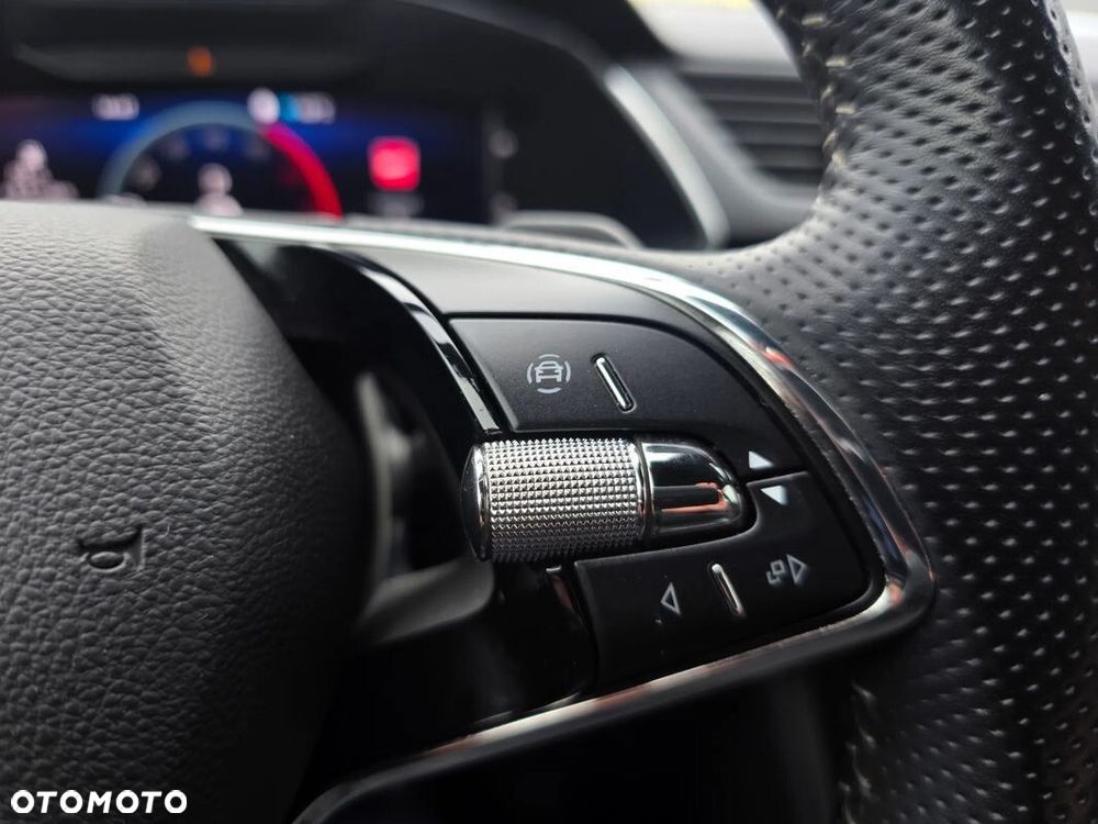 Skoda Superb 2.0 TDI SCR 4x4 Sportline DSG - 23