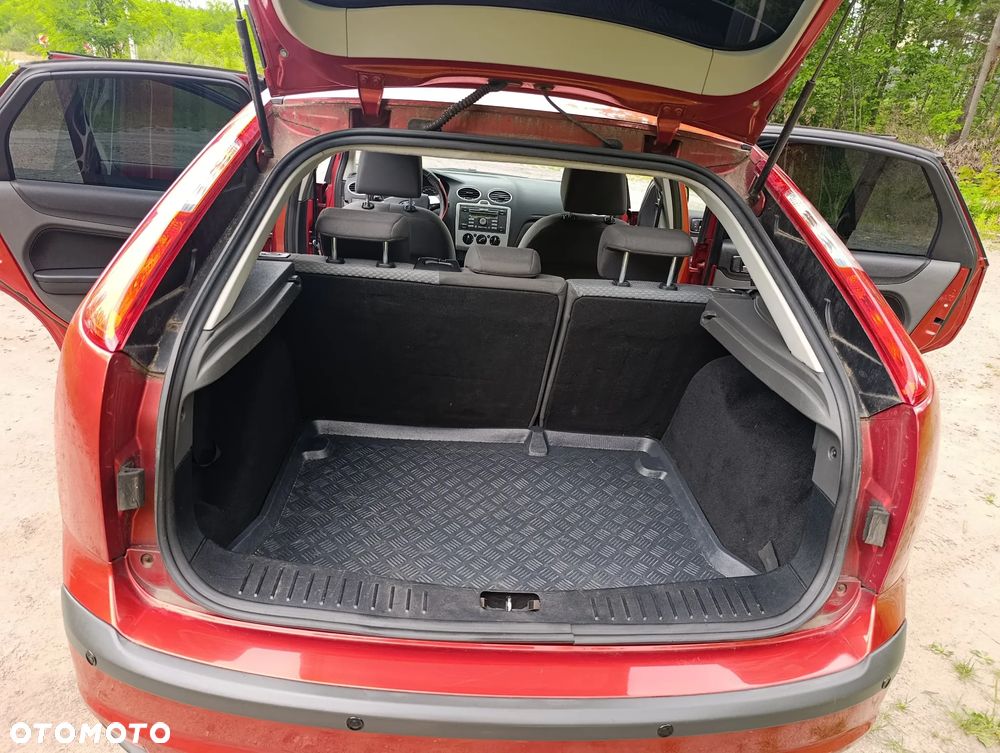 Ford Focus 1.6 Ambiente - 7
