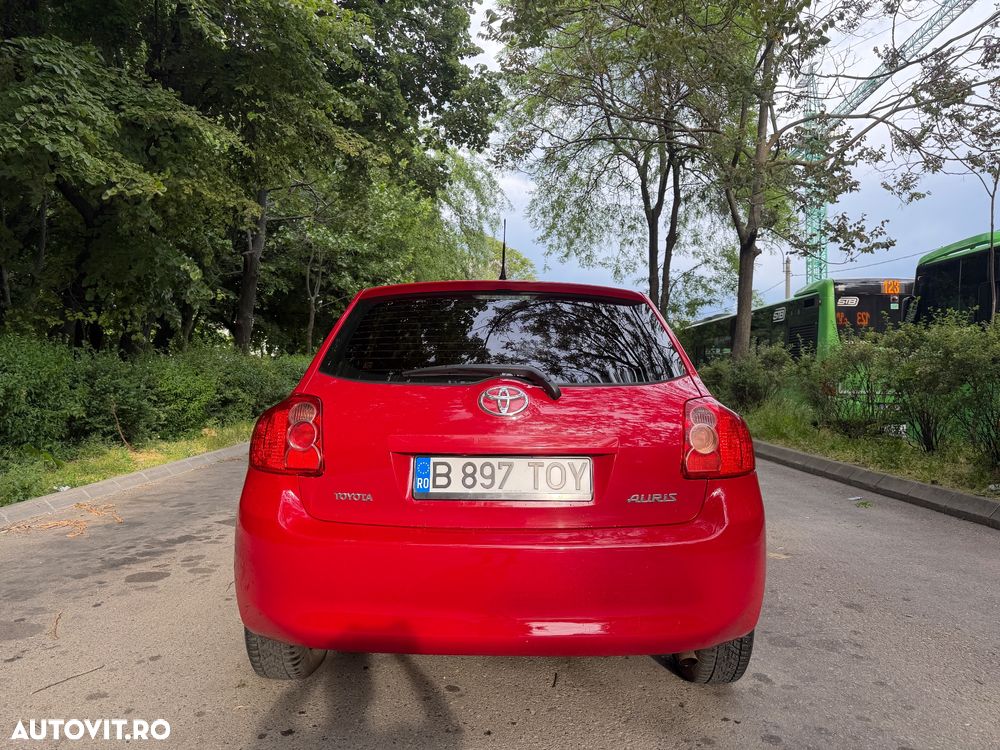 Toyota Auris - 4