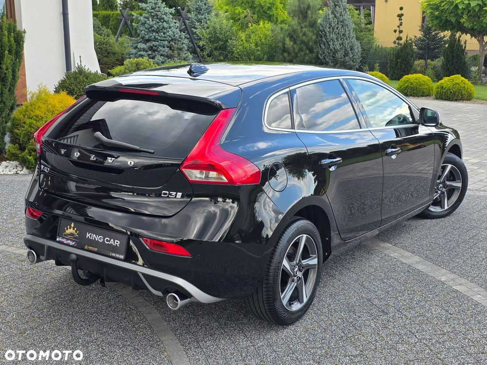 Volvo V40 D3 Geartronic RDesign - 6
