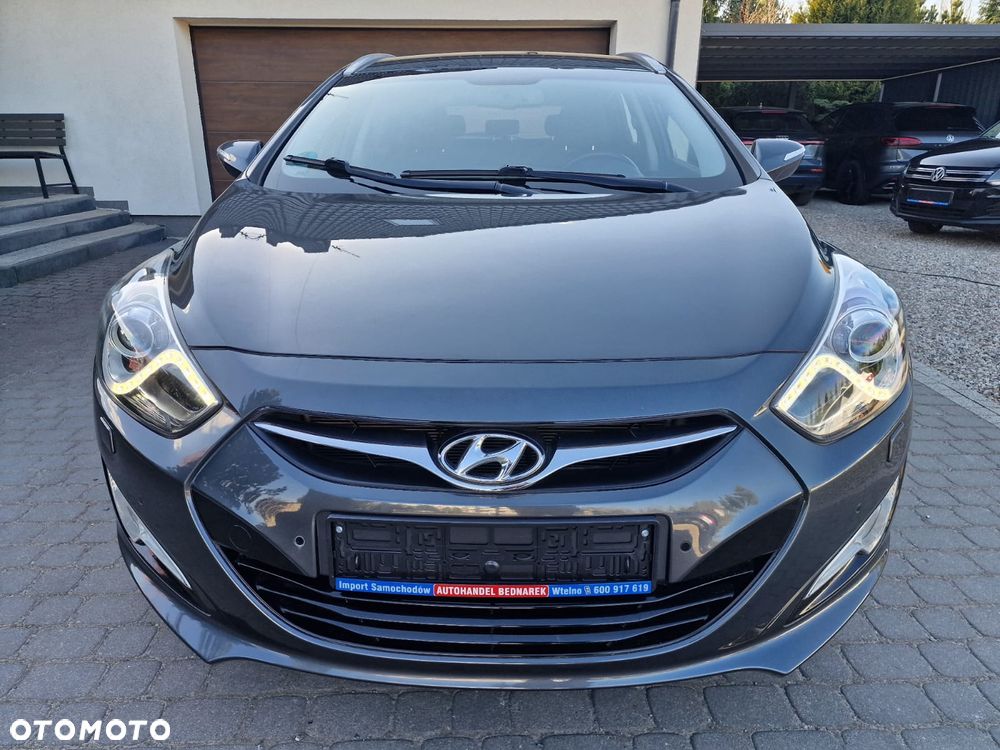 Hyundai i40 i40cw 1.6 Fifa World Cup Edition - 31
