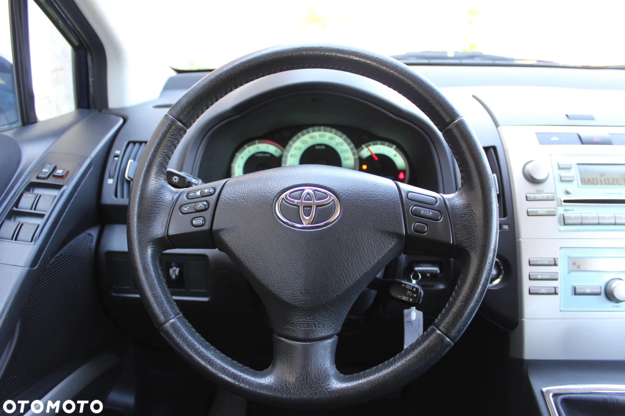 Toyota Corolla Verso 1.6 Sol - 19