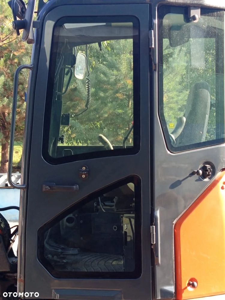 Hitachi ZX26U-6 - 12