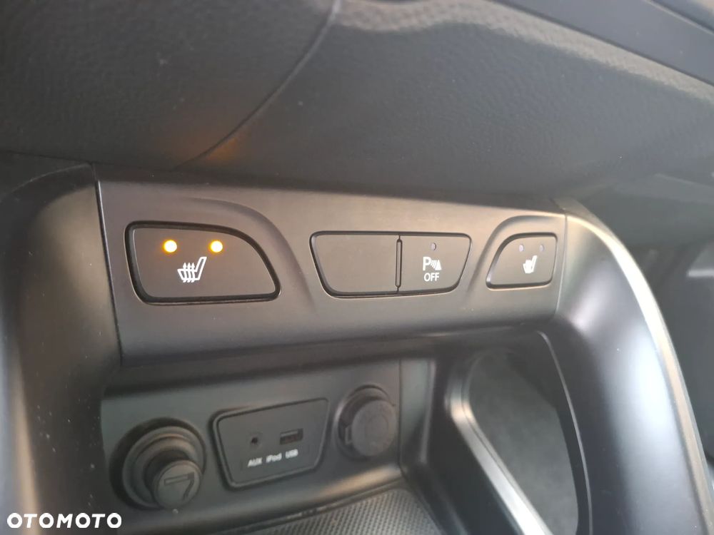 Hyundai ix35 2.0 CRDi 4WD Premium - 24