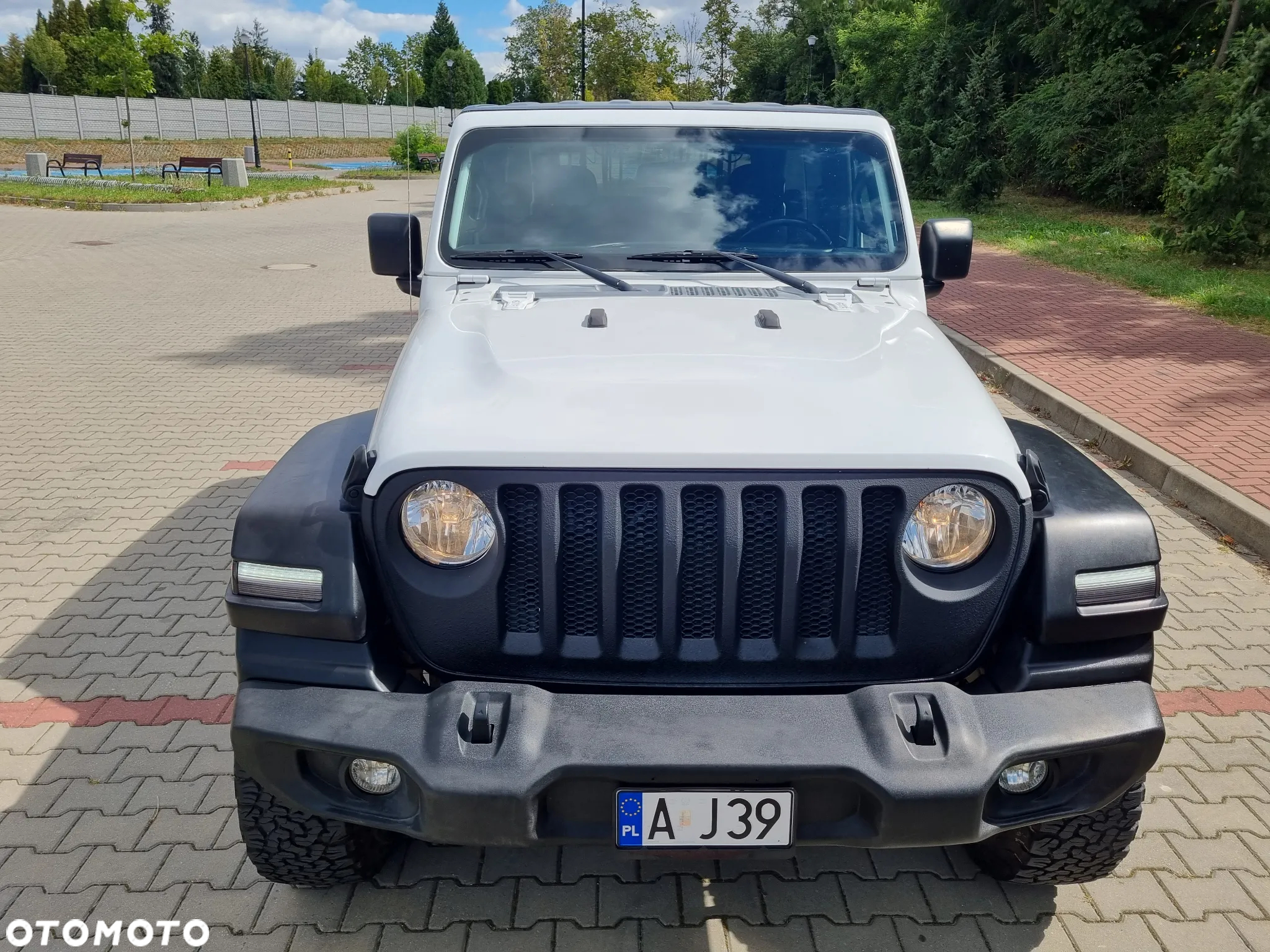 Jeep Wrangler - 17