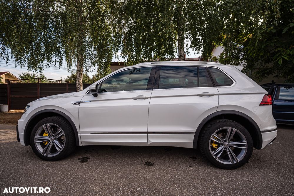 Volkswagen Tiguan 2.0 TDI SCR 4MOTION DSG Highline - 31