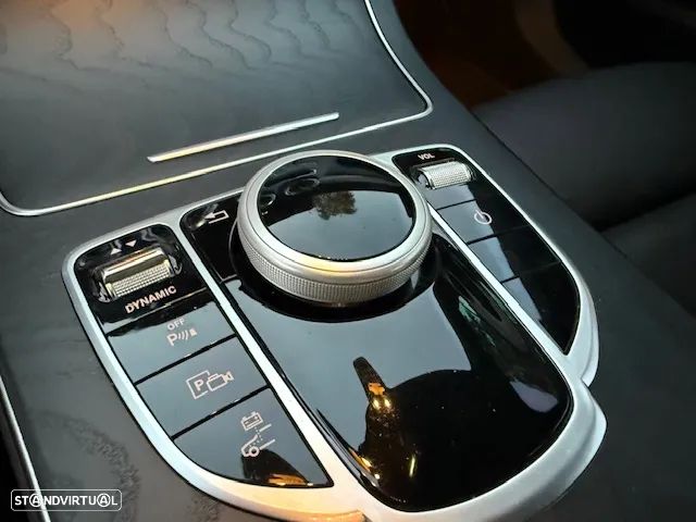 Mercedes-Benz C 300 de 9G-TRONIC AMG Line - 19
