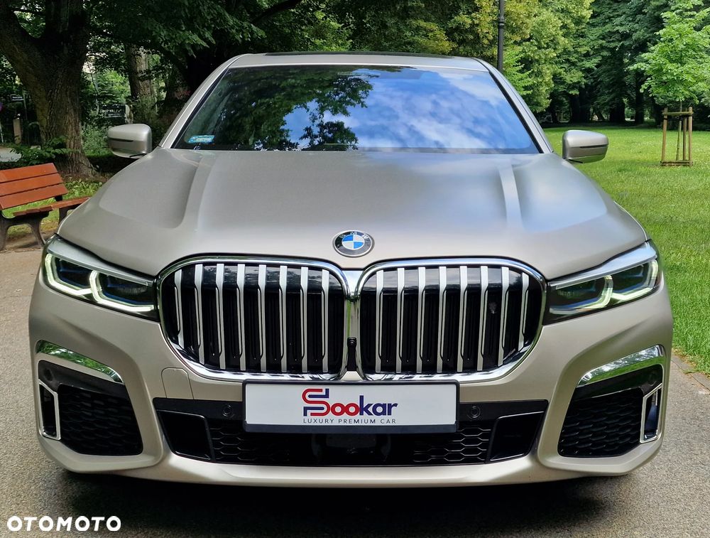 BMW Seria 7 750Li xDrive - 8