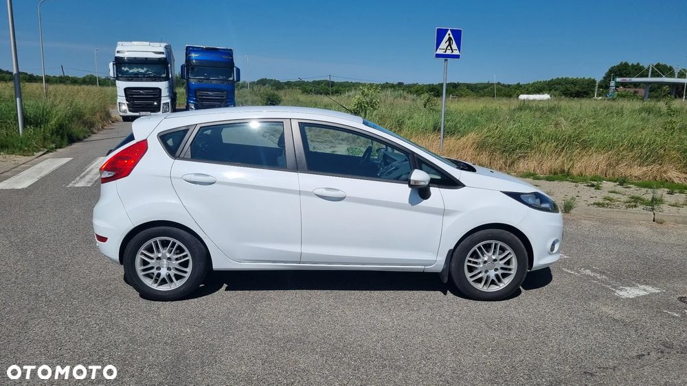 Ford Fiesta - 7