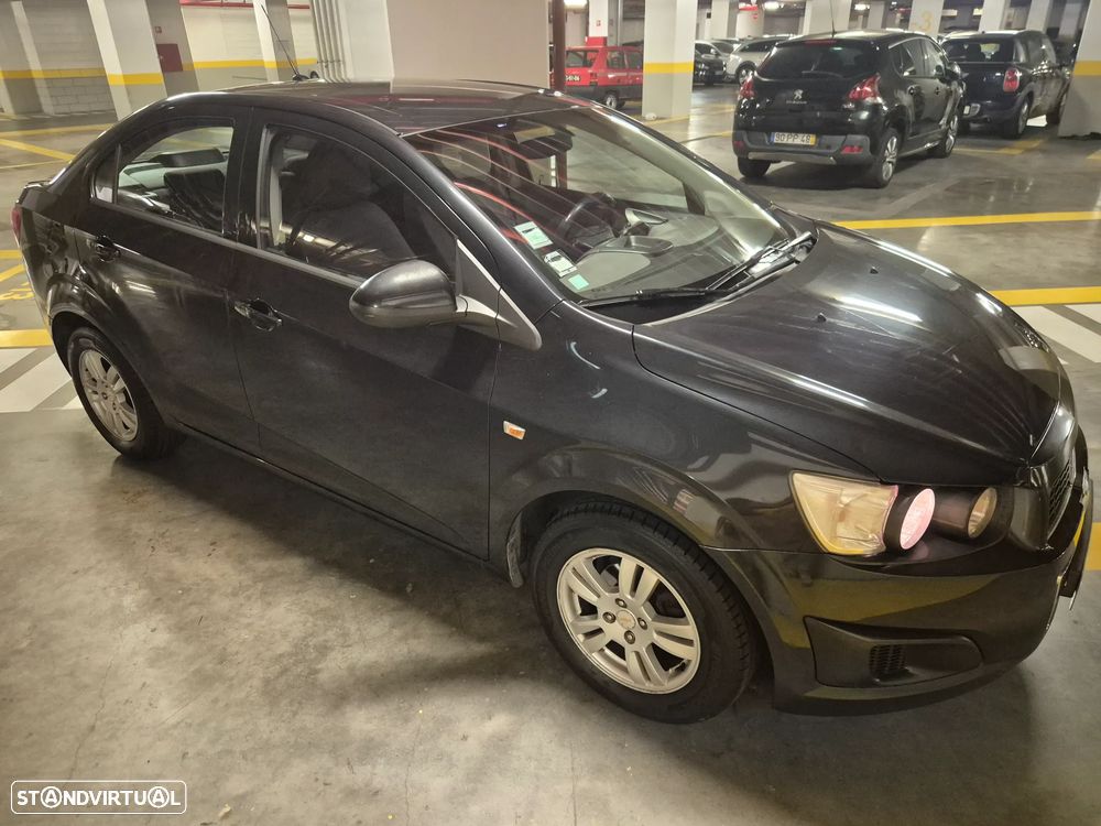 Chevrolet Aveo 1.2 LT Bi-Fuel - 9