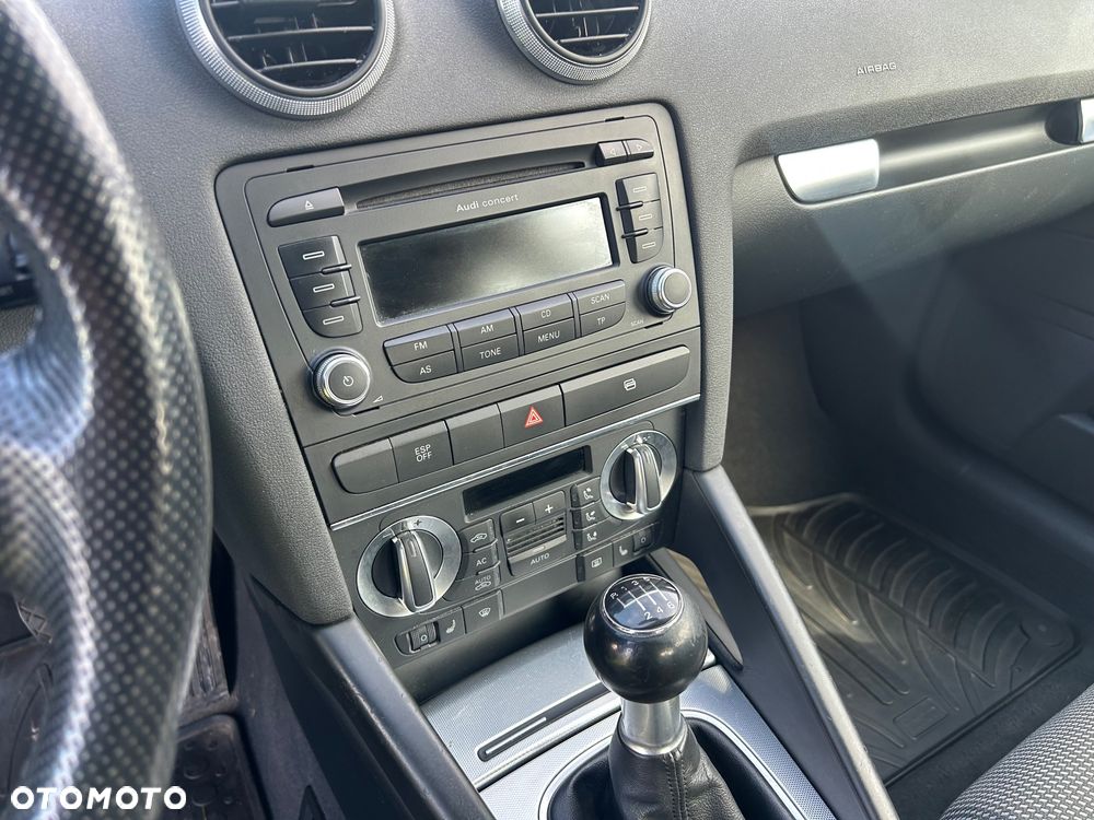 Audi A3 3-drzwiowe 1.8 TFSI Attraction - 18