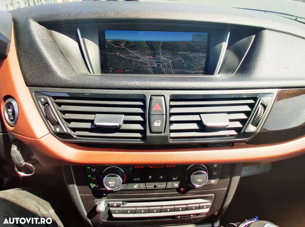 BMW X1 xDrive18d - 6