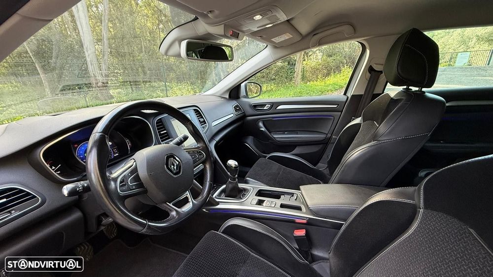 Renault Mégane Sport Tourer 1.5 Blue dCi Business - 26