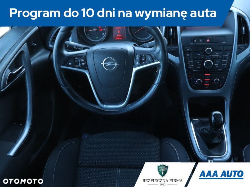 Opel Astra - 9