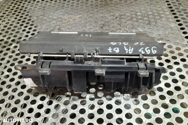 Scrumiera fata 8E0857951J Audi A4 B7 [2004 - 2008] Avant wagon 5-usi - 2