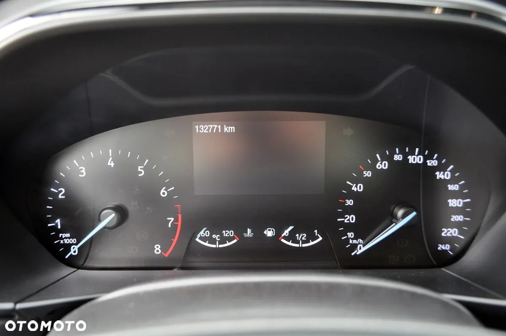 Ford Focus 1.0 EcoBoost Hybrid ST-LINE VIGNALE - 29