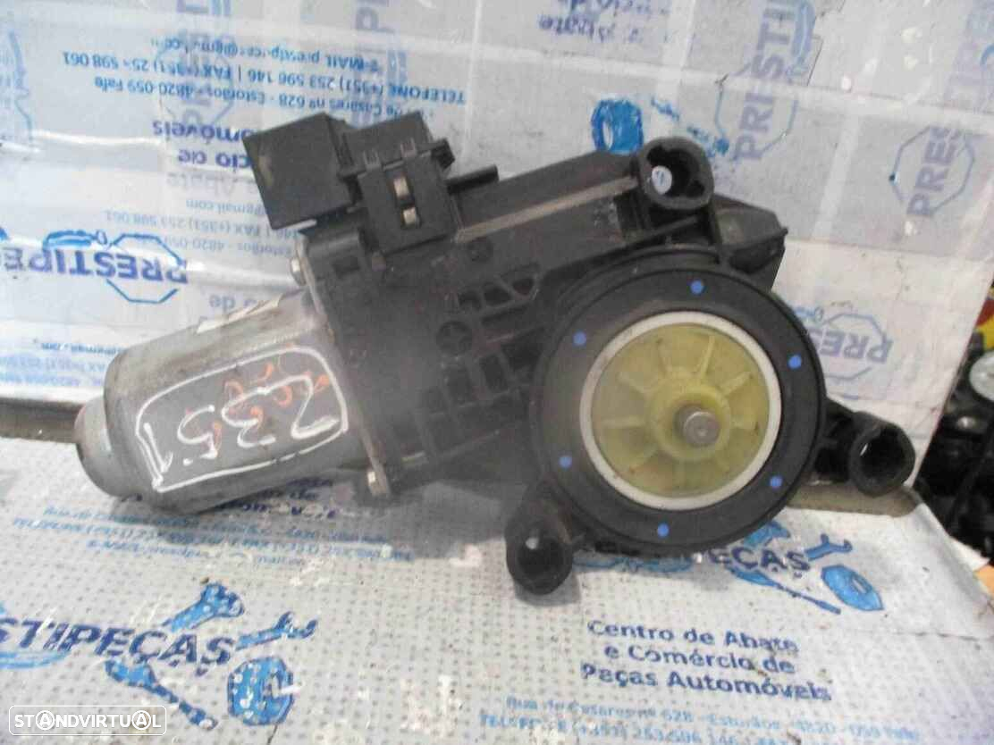 Motor Elevador Vidro 5J0959812A SKODA FABIA 2 2007 1.4I 85CV 5P AMARELO FD - 2