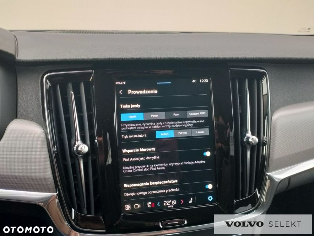 Volvo V90 - 23