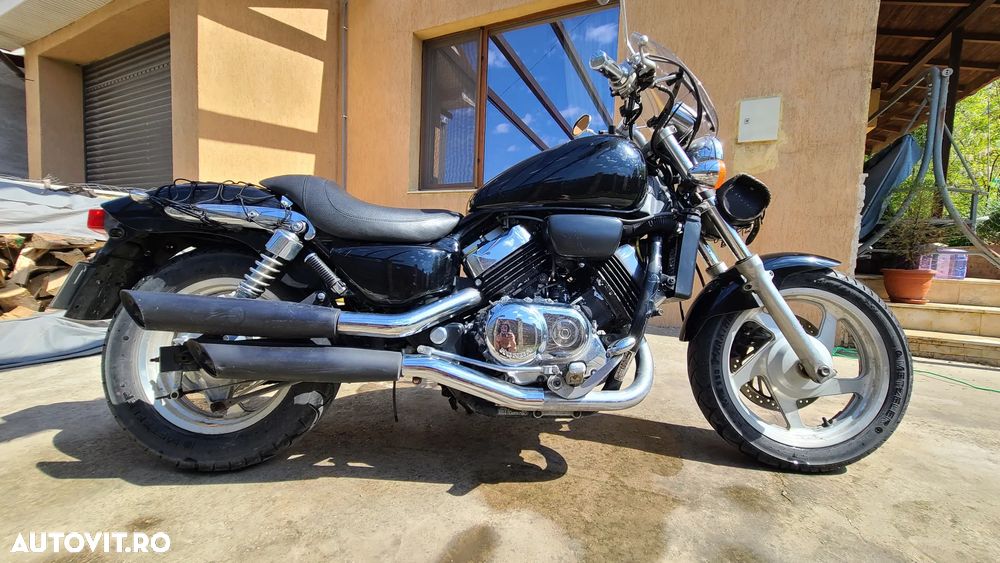 Honda VF 750C Magna - 2