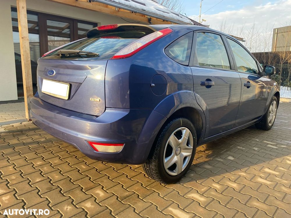 Ford Focus 1.6 TDCI Ambiente - 14