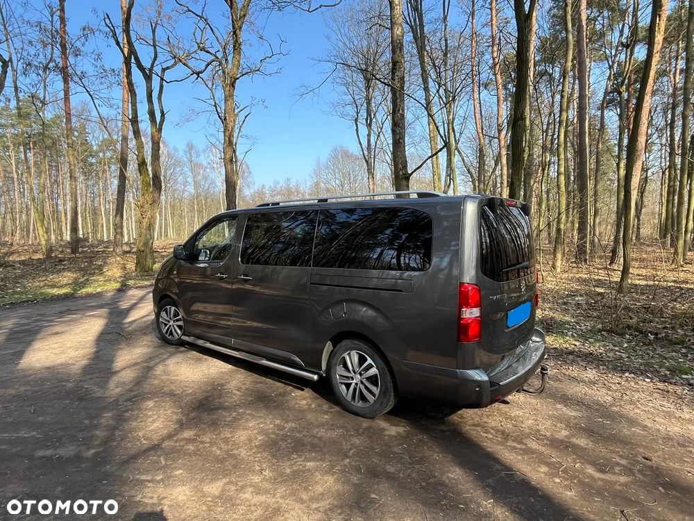 Peugeot Traveller 2.0 BlueHDi Long Active - 12