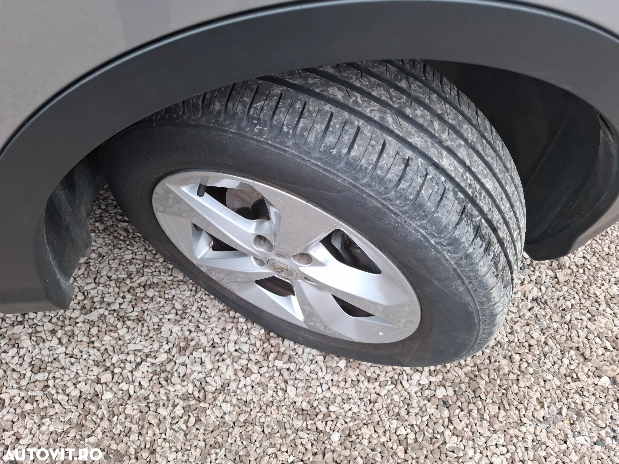Nissan Qashqai 1.6 DCI Start/Stop N-Connecta - 36