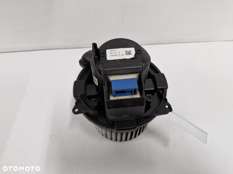NISSAN MICRA K14 V 5 WENTYLATOR NAGRZEWNICY 116243-5590 - 2