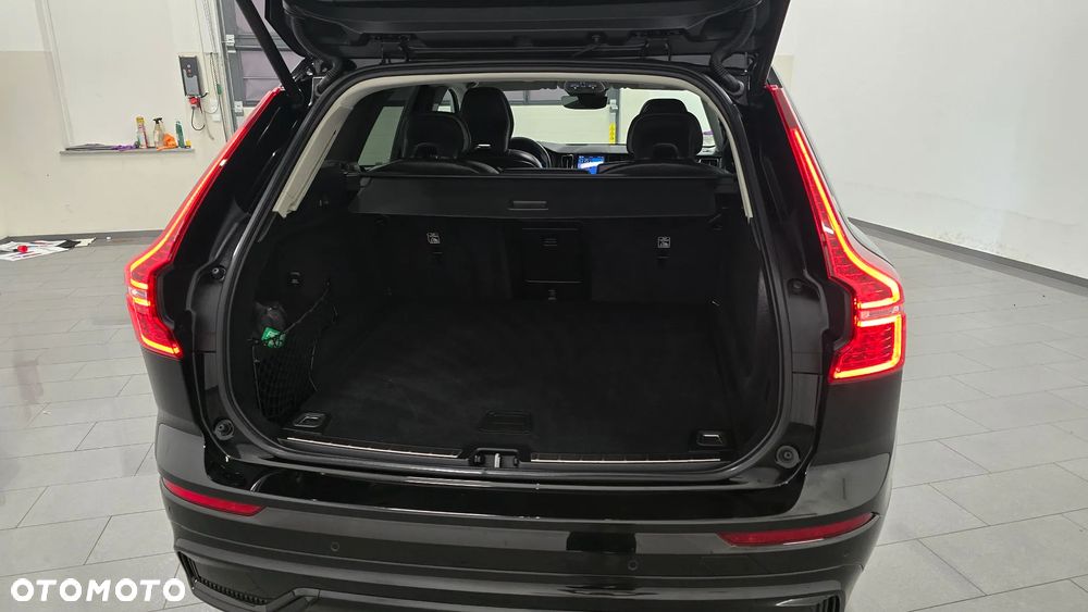 Volvo XC 60 B4 D Ultimate Dark - 9