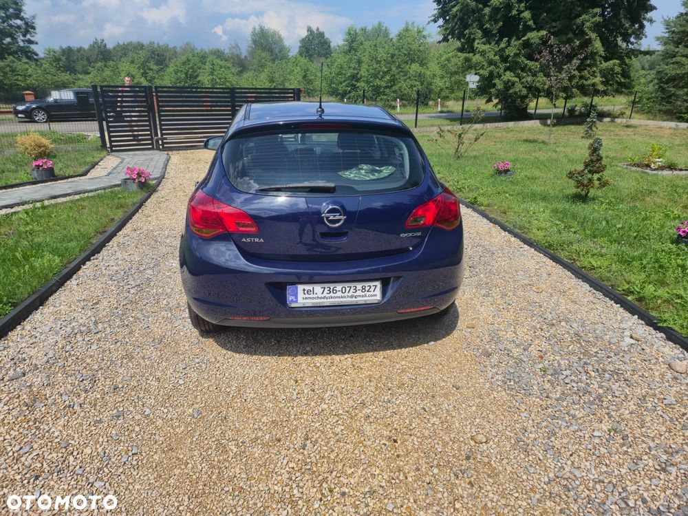 Opel Astra - 6
