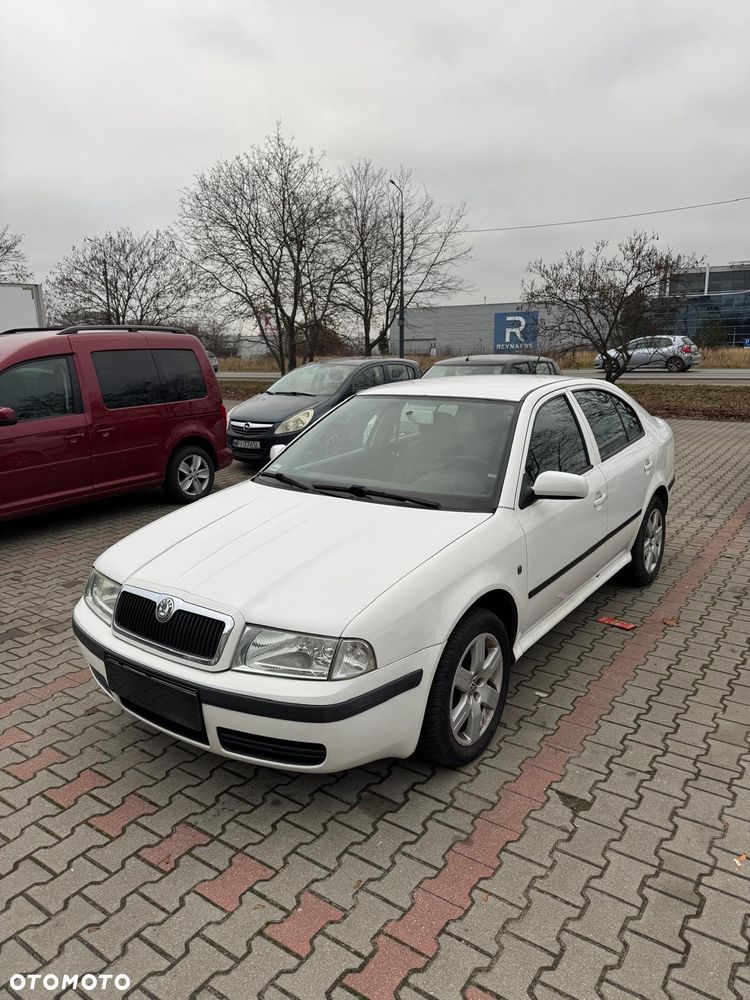 Skoda Octavia 1.8T Tour Classic - 1
