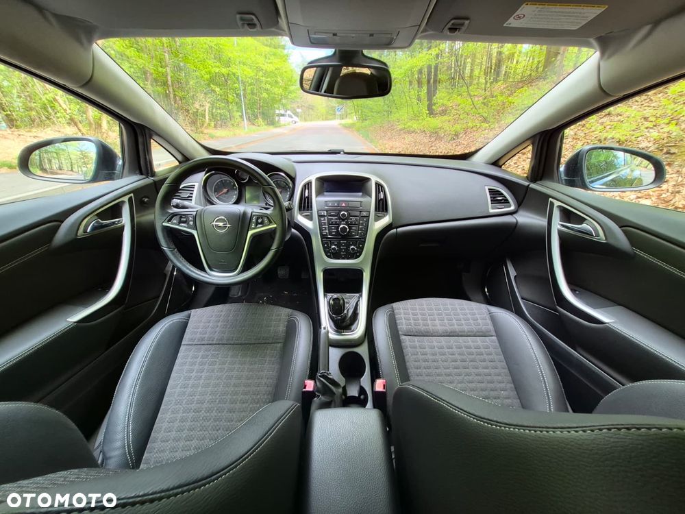 Opel Astra 1.4 Turbo - 9