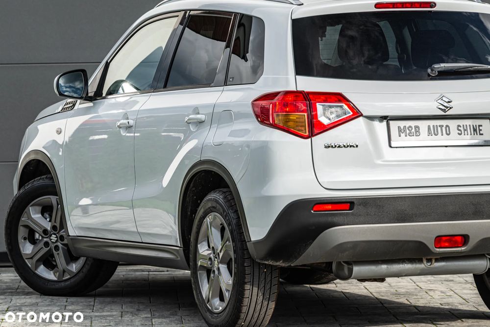 Suzuki Vitara 1.6 DDiS (4x4) Allgrip Comfort+ - 16