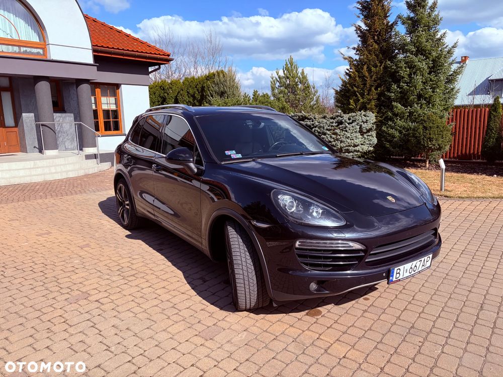 Porsche Cayenne - 5
