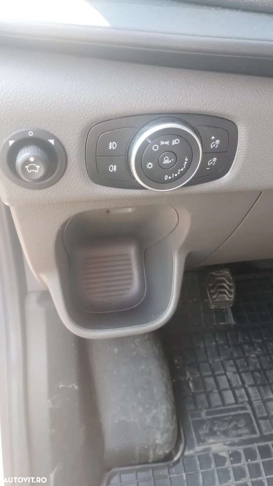 Ford TRANSIT ECOBLUE HYBRID - 12