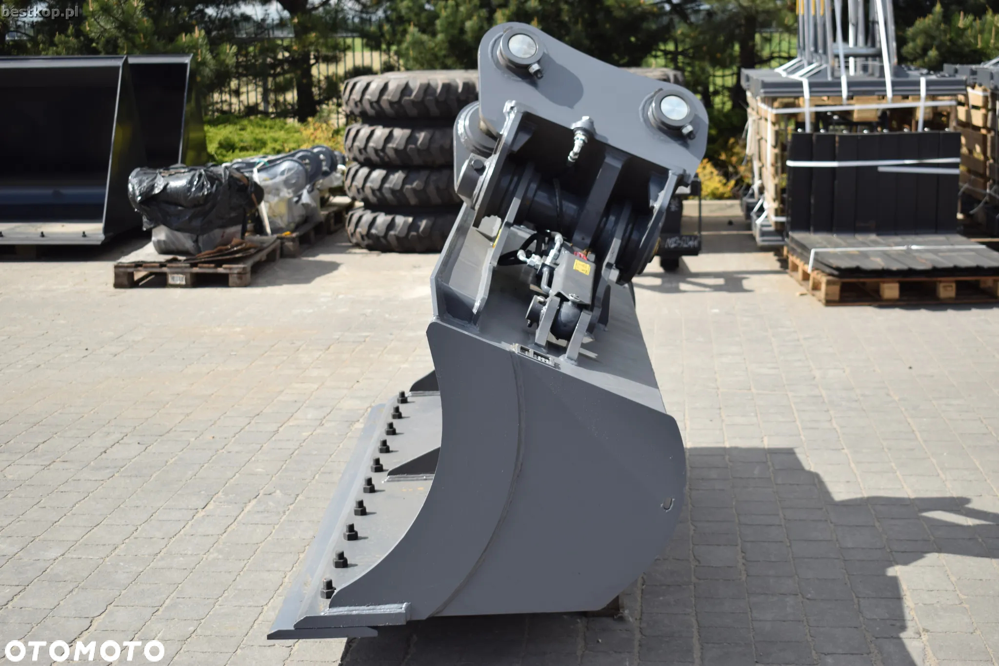 Łyżka skarpowa hydrauliczna Strickland Ø80 0.9m3 210cm - 11