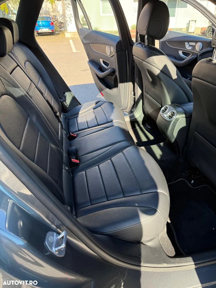 Mercedes-Benz GLC 250 d 4Matic 9G-TRONIC - 22