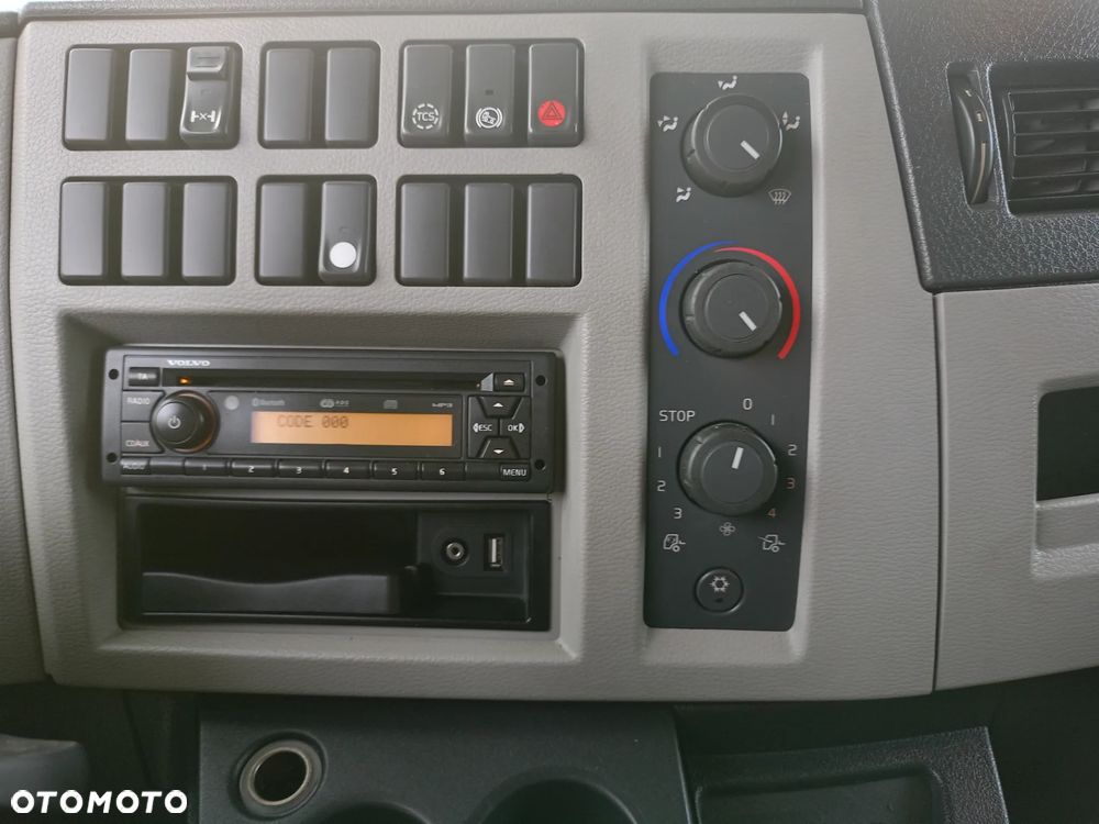 Volvo FL - 16